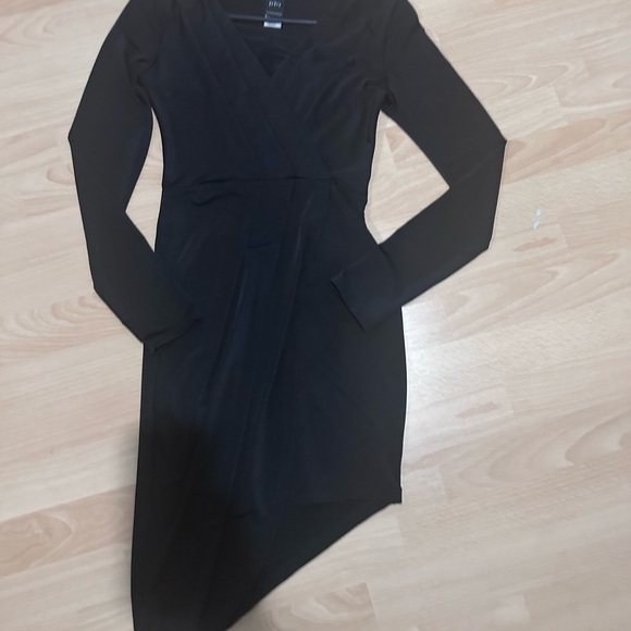 Black mini satin dress long sleeve in a size S - Picture 4 of 4